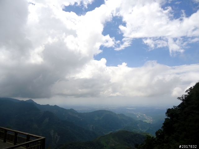 2012-8-12-13塔塔加麟趾山古道逍遙遊