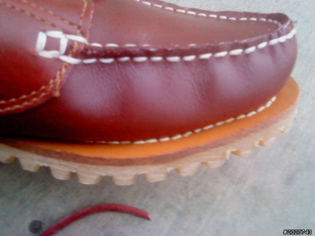 日前在網拍購得 Timberland 雷根鞋 請大大幫忙看看真假