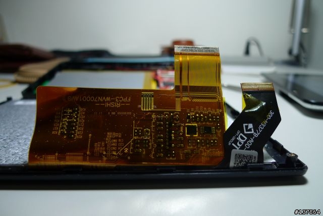 更換7吋平板電容觸控屏和液晶顯示屏 昂達VX610W  台電P76ti
