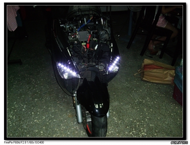 Majesty 125 改日行燈