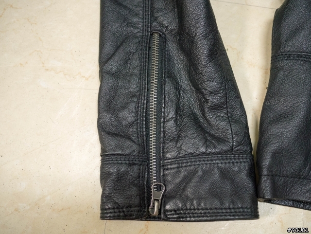 [分享]barney's 兩件皮衣 簡單開箱