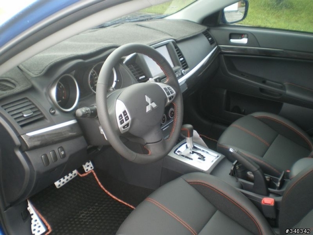 2012 Lancer iO 2.0 大藍鯊  極光藍 開箱