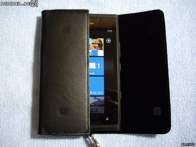 Lumia 900原廠膠套&皮套開箱