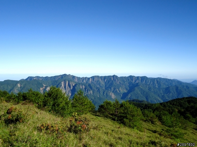 2012-8-12-13塔塔加麟趾山古道逍遙遊