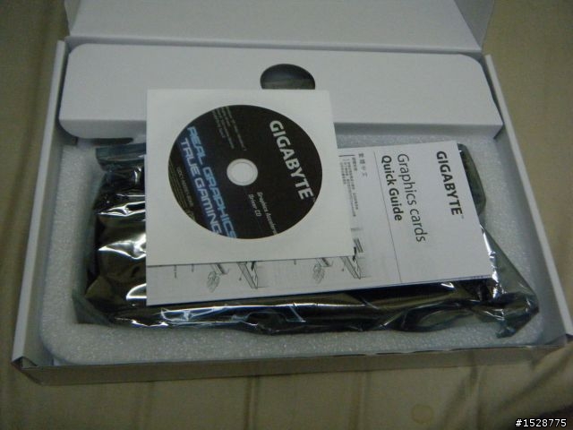 技嘉660Ti開箱囉！