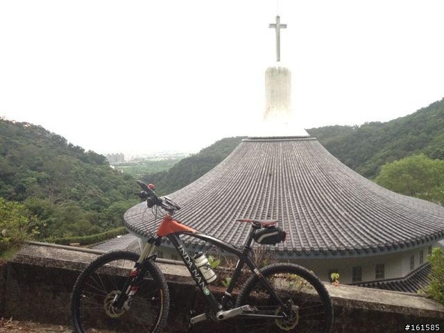聖母朝聖地登山道
