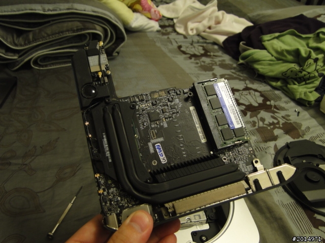 『分享』把我的2010 Mac Mini改裝雙硬碟SSD+HDD(另有問題請教在3樓)