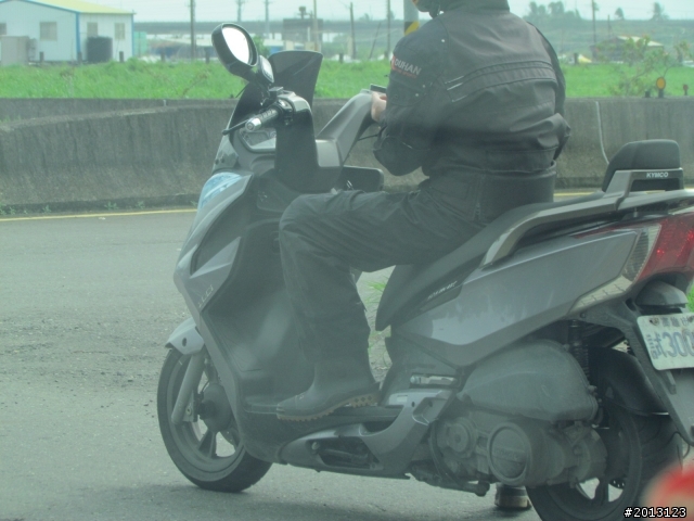 同一天, 我又拍到光陽測試"車隊"了......