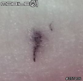 新購衛生棉內的尖銳異物