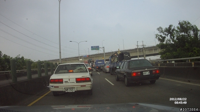 愛國者T7W (Patriot T7W)行車紀錄器開箱試用 and 全視線T5II畫質比較 (8/28增加濃霧影片and畫面擷取)