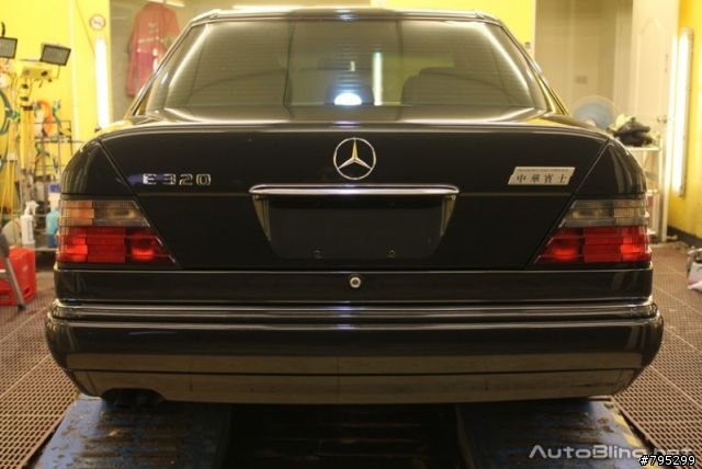 如果你是車主會想割愛嗎?Mercedes-Benz W124 E320!!