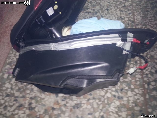 [增教學文]超5/G5 125 土炮爆亮車廂燈!!