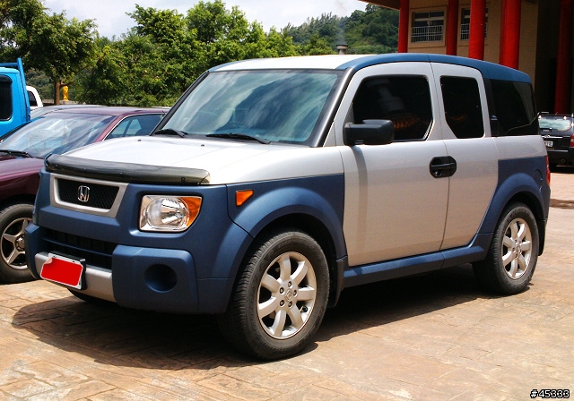 超搶眼的HONDA SUV