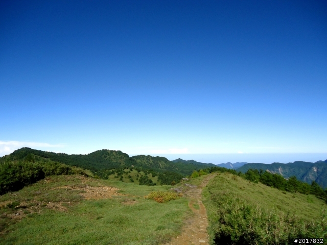 2012-8-12-13塔塔加麟趾山古道逍遙遊