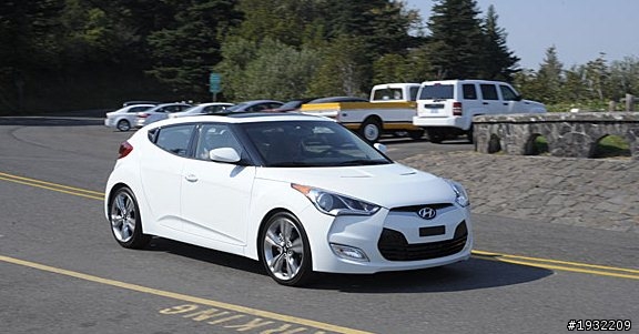 Veloster 2013年第二季導入台灣