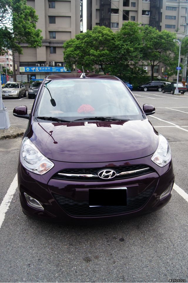 小女子的第一部新車 – i10小紫寶