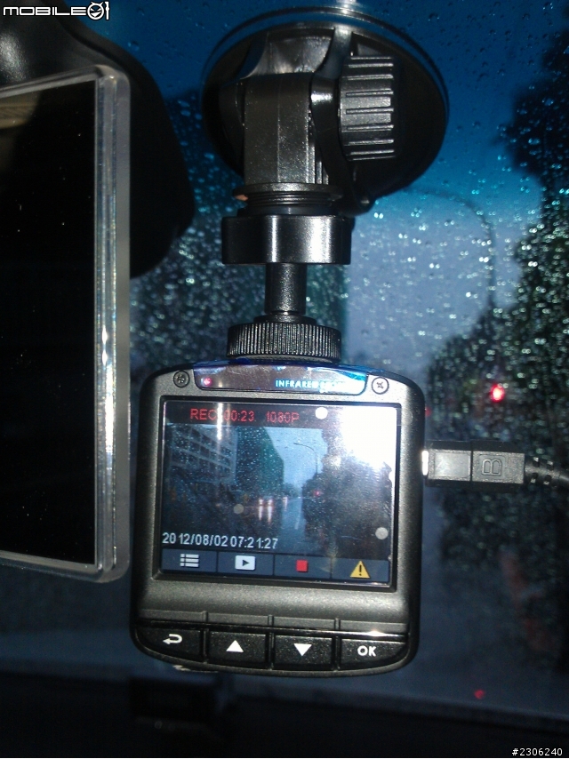 DigiLife SP7 高解析畫質 1080P 行車記錄器[不專業開箱] 08/04 更新
