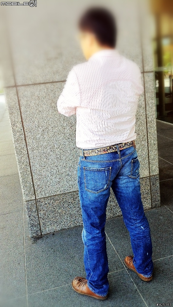 [分享] DSQUARED 2 潑漆割破牛仔褲 (同場加映 D&G 鱷魚皮皮帶) (補實穿圖)