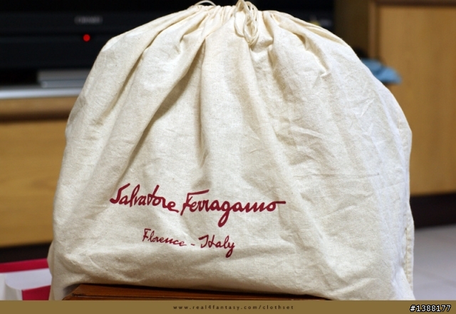 義大的SALVATORE FERRAGAMO