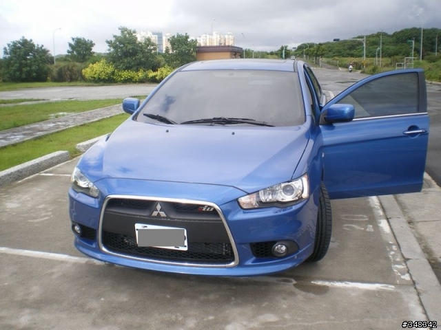 2012 Lancer iO 2.0 大藍鯊  極光藍 開箱