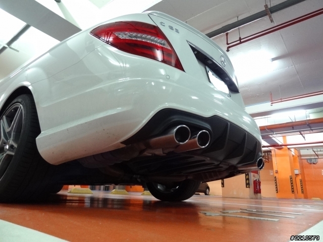 不專業亂拍Mercedes-Benz C63 AMG Coupe