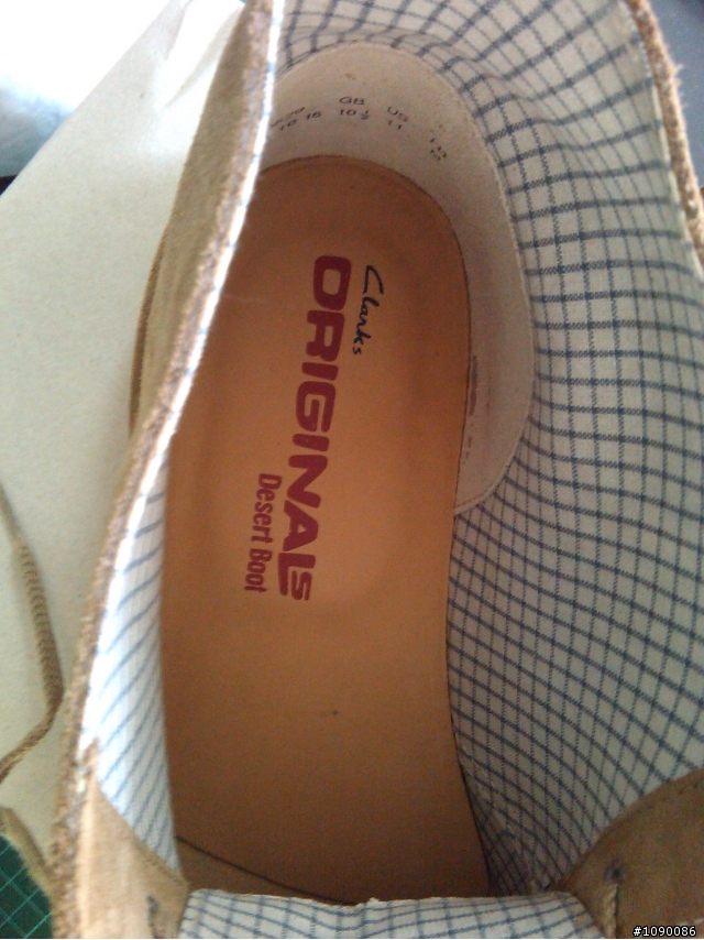[開箱]Clarks Originals Desert Boot Oakwood Suede