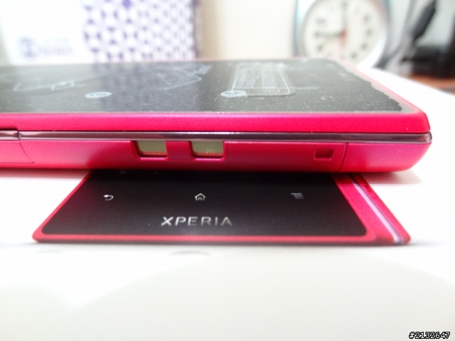 桃紅Xperia Acro S簡單開箱文～(8/4 黃斑測試)