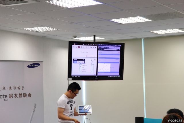 GALAXY Note10.1 真的 "筆" 有較厲害