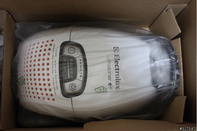 簡單開箱&分享過程 Electrolux ultraone Z8871