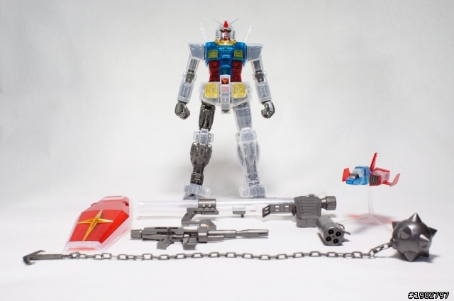 [分享] MG RX-78-2 Ver2.0 EXPO透明版