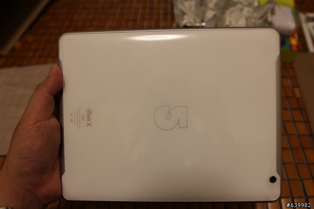 （內含淘寶購物教學） iFive X 大陸雙核平板的心得與評測；比較對象～iPad 2