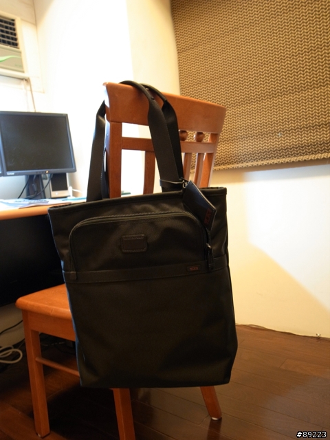 [開箱] TUMI Alpha 26196 托特包