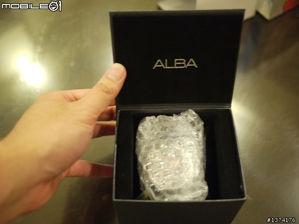 [開箱] 七夕情人節的小禮物 -彭于晏代言 ALBA-AU2064X