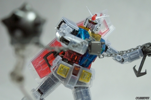 [分享] MG RX-78-2 Ver2.0 EXPO透明版