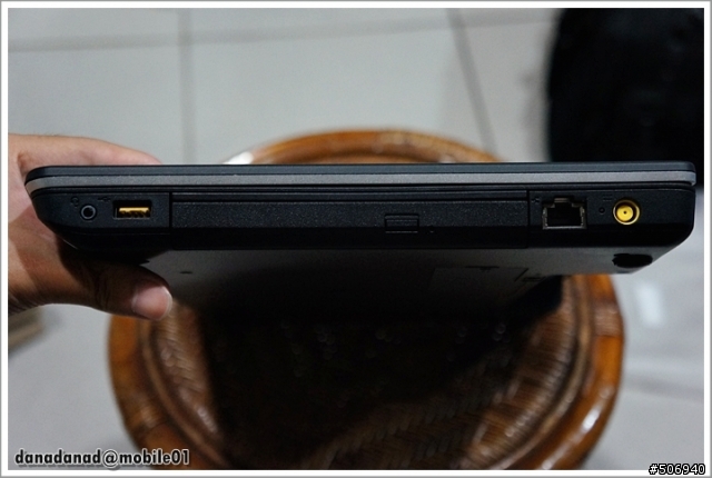 [開箱]ThinkPad Edge E530 中用不中看 安心卡實在