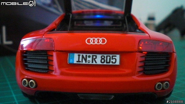 Revell 1/24  Audi R8