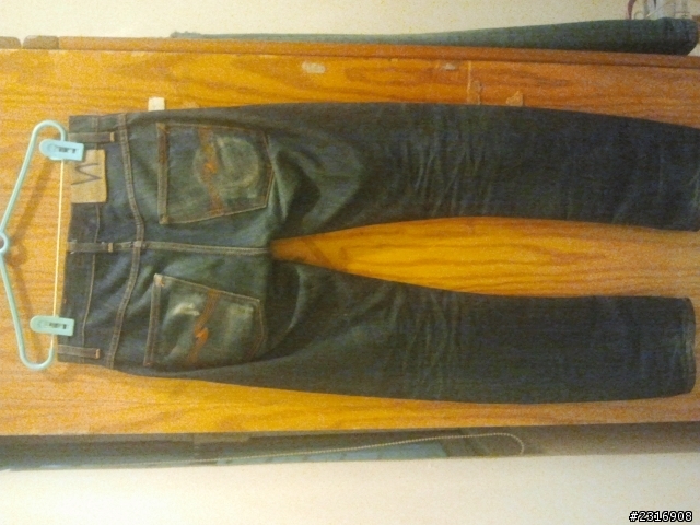 「分享」Nudie GRIM TIM DRY RED SELVAGE 養褲 一年八個月