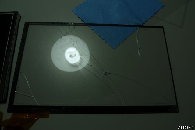 更換7吋平板電容觸控屏和液晶顯示屏 昂達VX610W  台電P76ti
