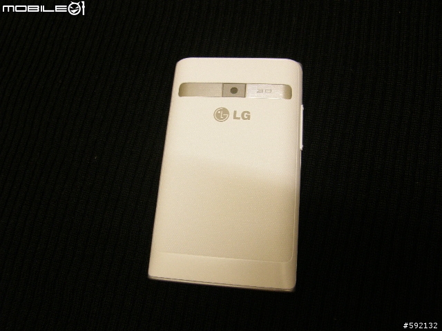 LG Optimus L3 (E400) 極簡易開箱