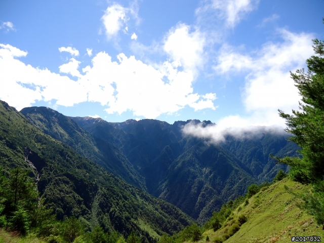 2012-8-12-13塔塔加麟趾山古道逍遙遊