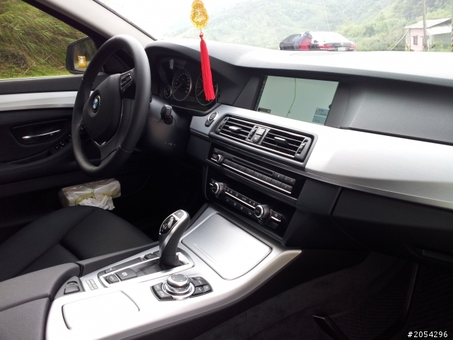 2012 520i touring 簡單開箱