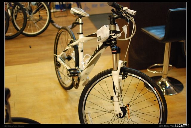 Giant 2013 Talon  開箱照