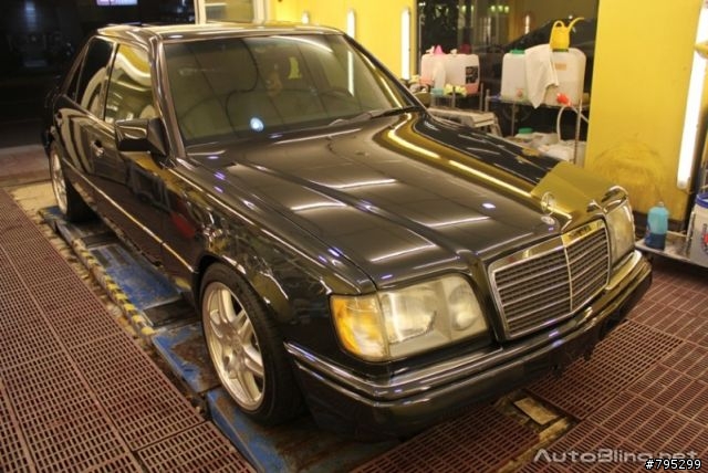 如果你是車主會想割愛嗎?Mercedes-Benz W124 E320!!