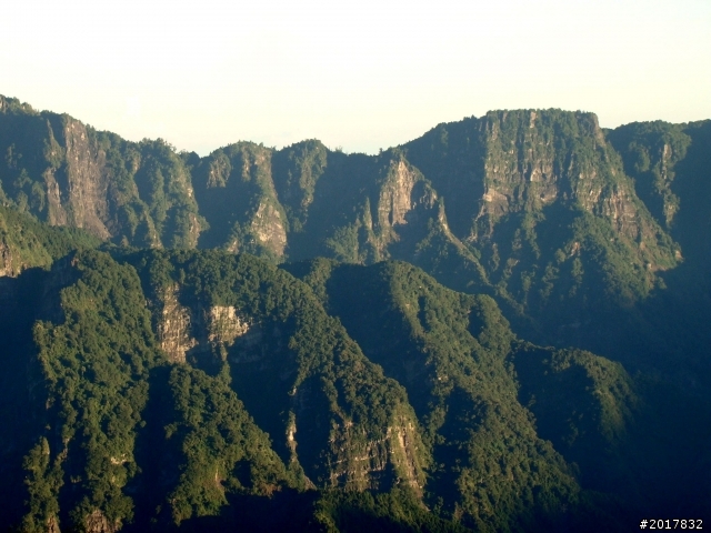 2012-8-12-13塔塔加麟趾山古道逍遙遊