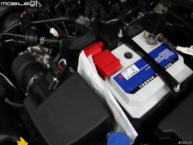 Ford FIESTA 1.6 4D 之林麥克駕馭心得 ~ 呼，花了6小時寫這篇第一次01試駕文章
