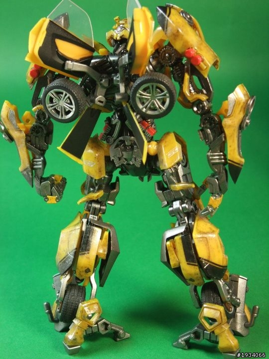 [分享] TRKARA TOMY - Bumblebee