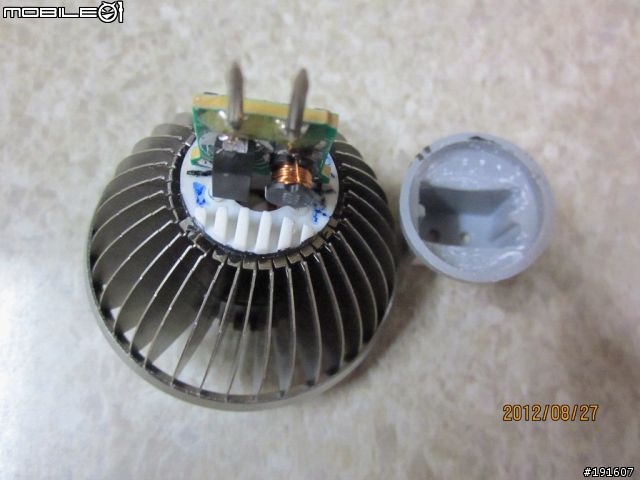 東亞牌12V 5W LED投射燈泡DIY維修記錄