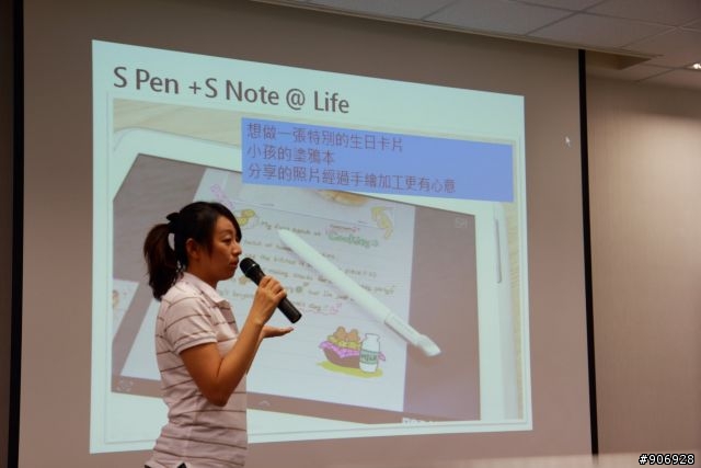 GALAXY Note10.1 真的 "筆" 有較厲害