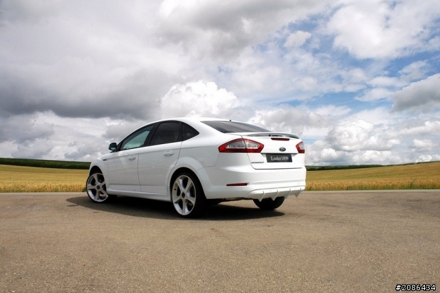 Loder1899 團隊製作的 mondeo 改裝套件