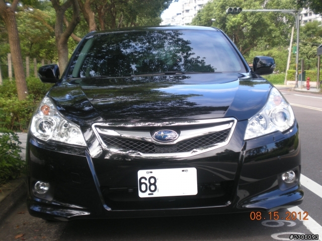 2011LEGACY 2.5i 4門 黑色 開箱